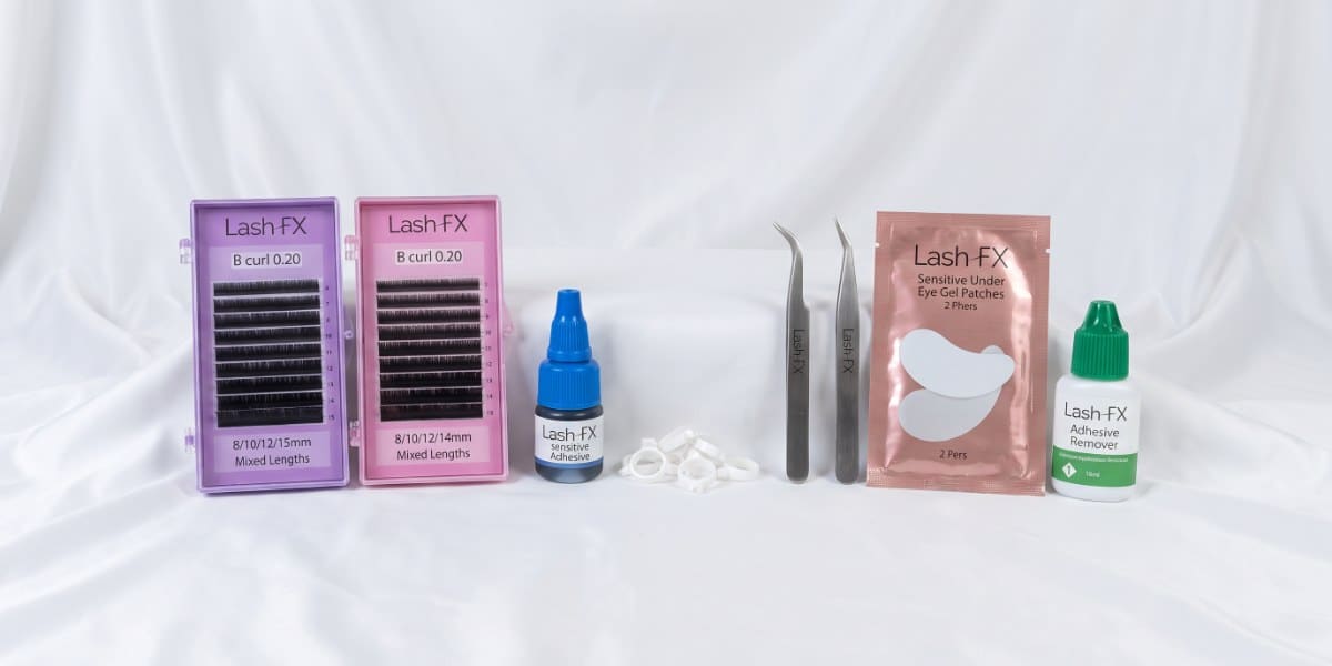 Eyelash Extensions Kit: Lash FX B curl lashes, sensitive adhesive, tweezers, under-eye gel patches and remover