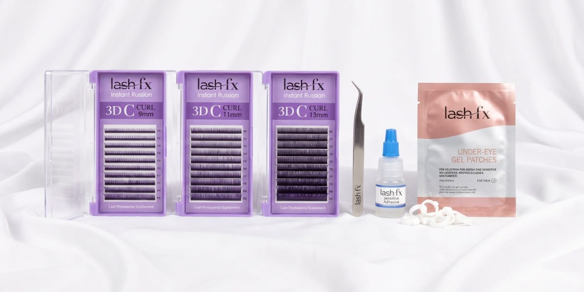 Russian Lashes Kit: Lash FX 3D C curl volume fans, Easy Lift tweezer, sensitive adhesive and under-eye gel patches